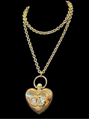 CHANEL Heart Locket Champagne Gold Tone Heart Locket Necklace